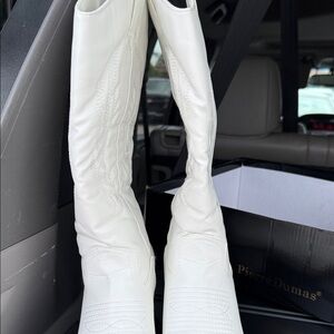 Pierre Dumas Cream Heeled Boots